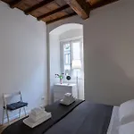 Stay In The Heart Of Florence